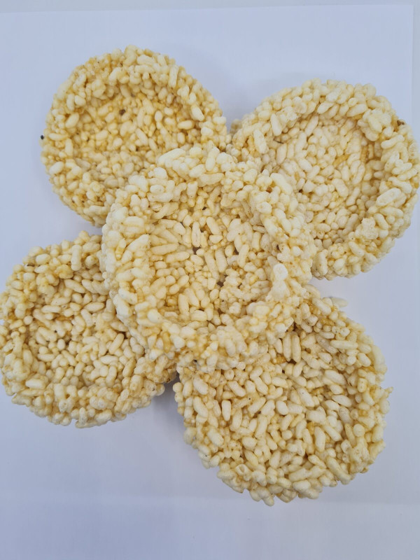 Rengginang oval crackers
