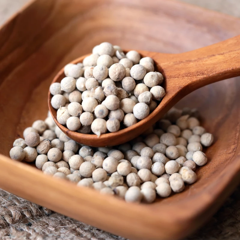 WHITE PEPPER WHOLE